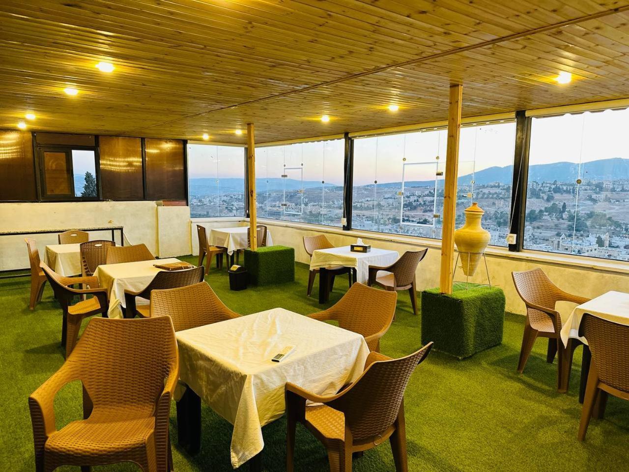 Dream House Hotel Jarash Ngoại thất bức ảnh